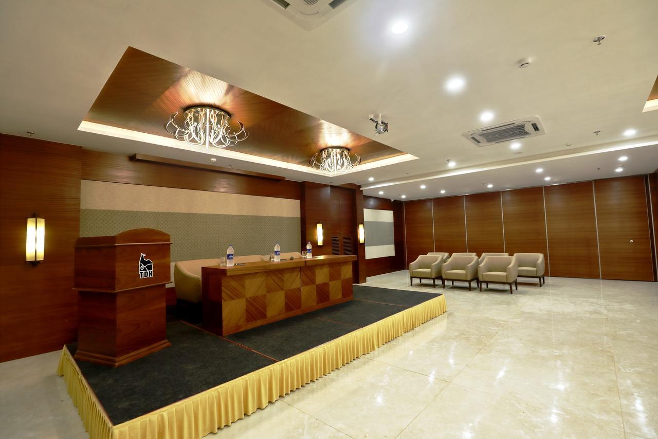 Vits Devbhumi, Dwarka Hotel Exterior photo