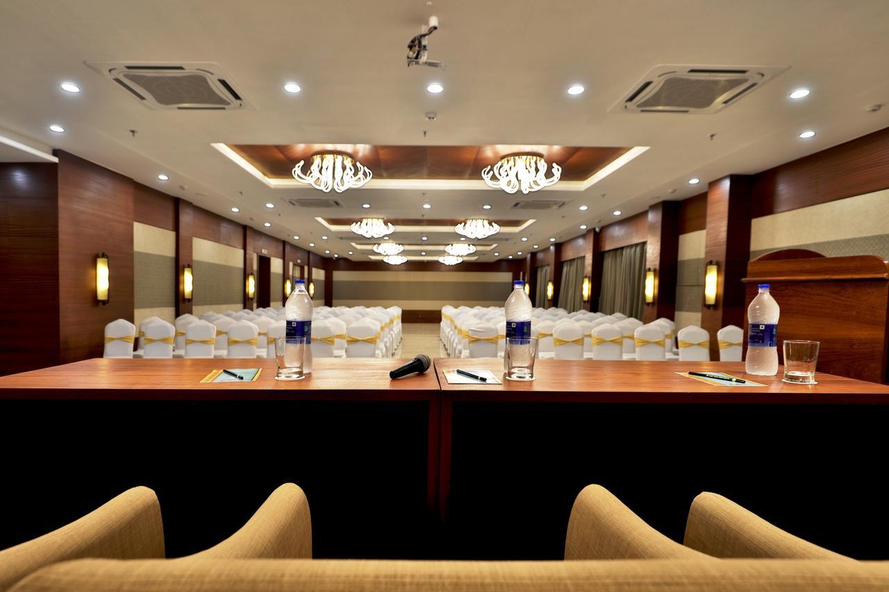 Vits Devbhumi, Dwarka Hotel Exterior photo
