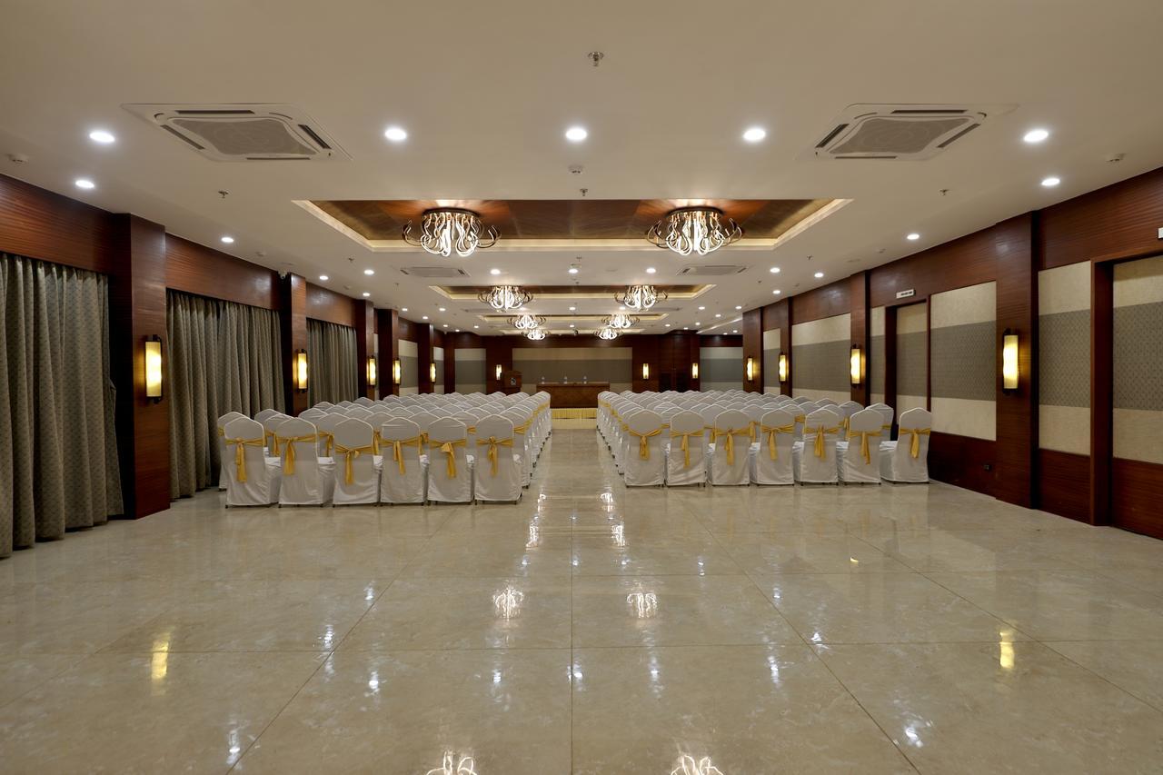 Vits Devbhumi, Dwarka Hotel Exterior photo