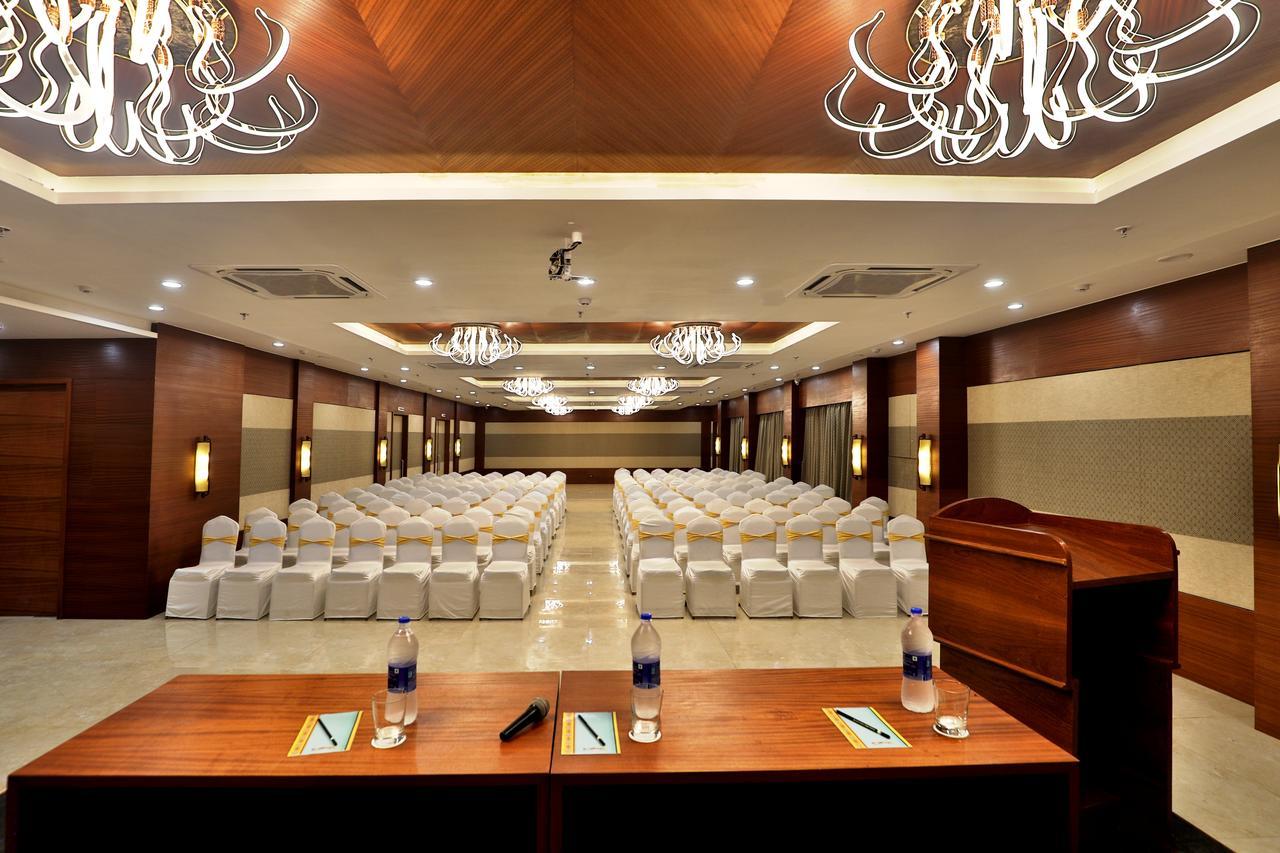 Vits Devbhumi, Dwarka Hotel Exterior photo